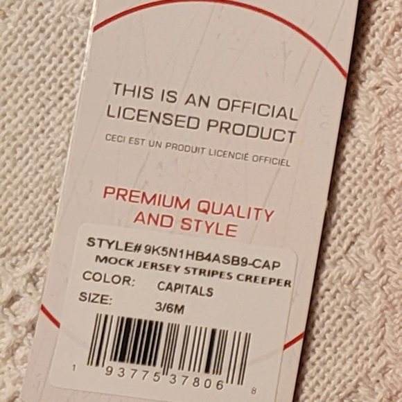 Washington Capitals onesie - Picture 3 of 3